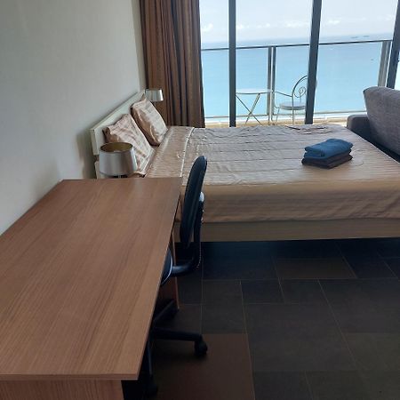 Sea View Apartment In Pattaya Dış mekan fotoğraf
