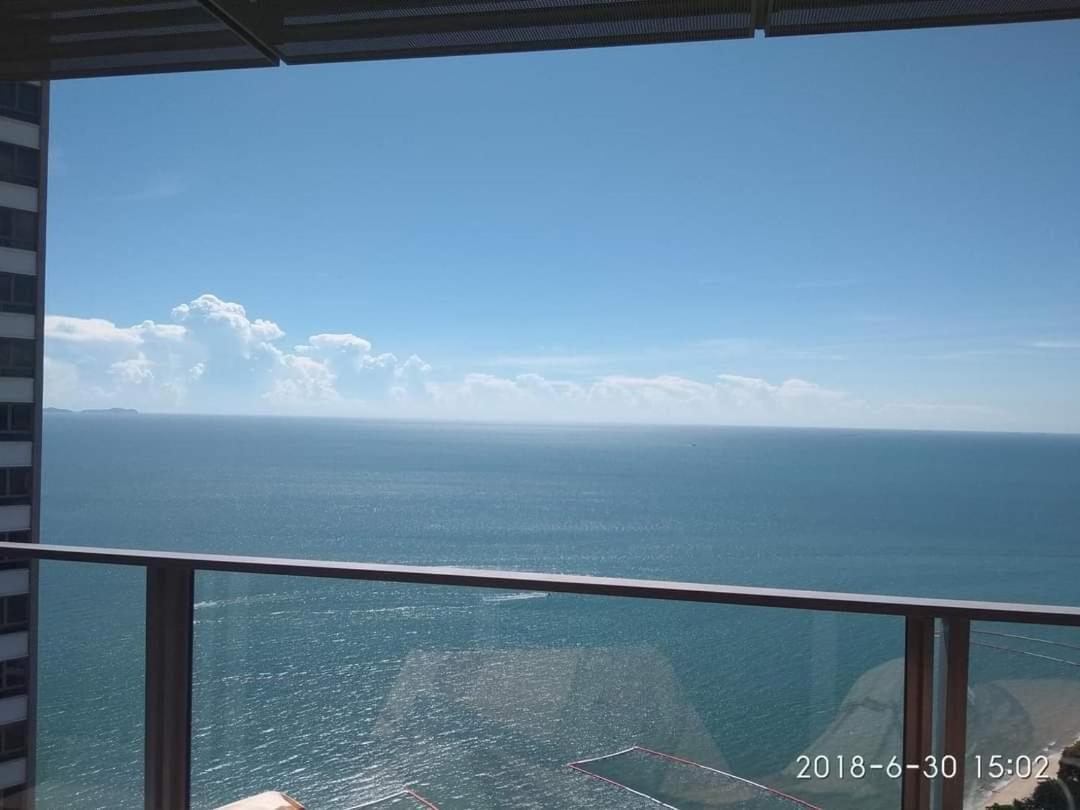 Sea View Apartment In Pattaya Dış mekan fotoğraf